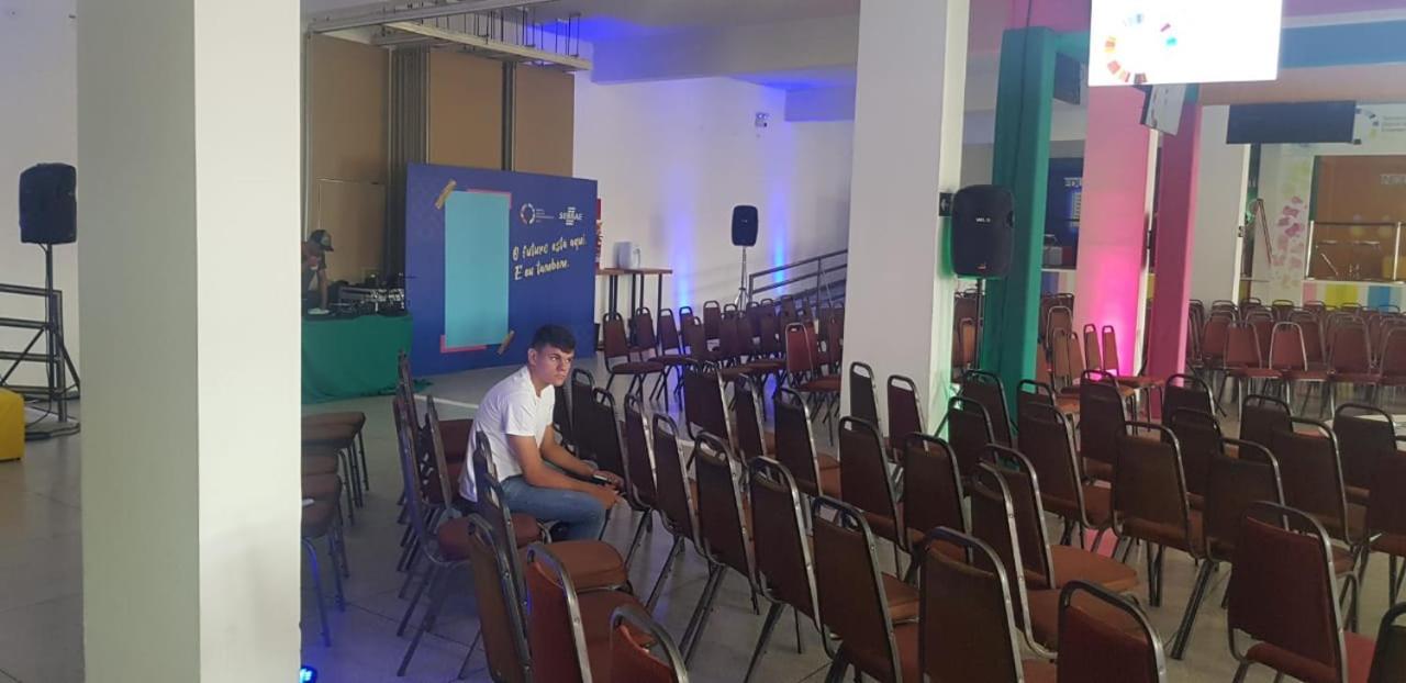 Podium Apart Hotel Варжинья Экстерьер фото